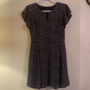 Banana Republic Lightweight Dress Size 4
